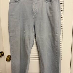 Vervet Stylish Women's Straight Leg Ankle Jeans in Sky Blue